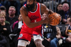 冲刺阶段NBA常规赛焦点战；休斯敦火箭门线救险；更衣室稳定；球队文化再被提及的简单介绍开云首页入口