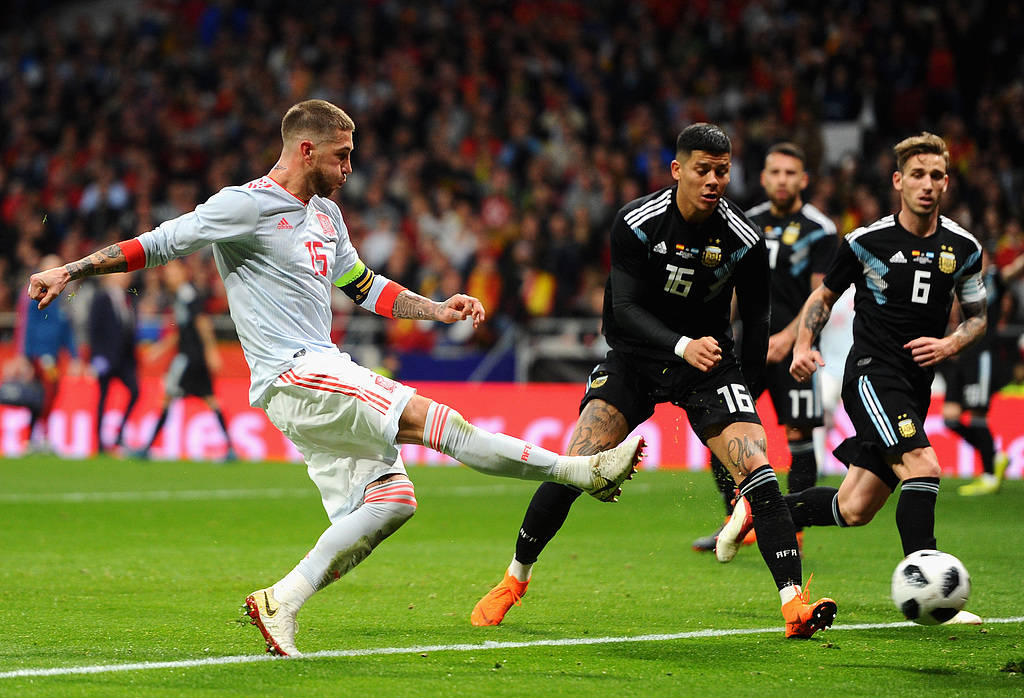 西甲国际比赛日再迎强敌；曼联状态回暖；主帅态度：悬念犹存；数据趋势出现新变化的简单介绍