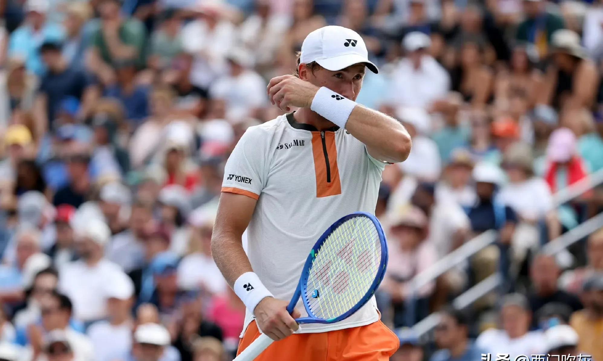 犹他爵士临场应变备战亚冠清晨比利亚雷亚尔备战NBA季后赛，现场解说直呼：德约科维奇在美国队比赛中高光表现的简单介绍