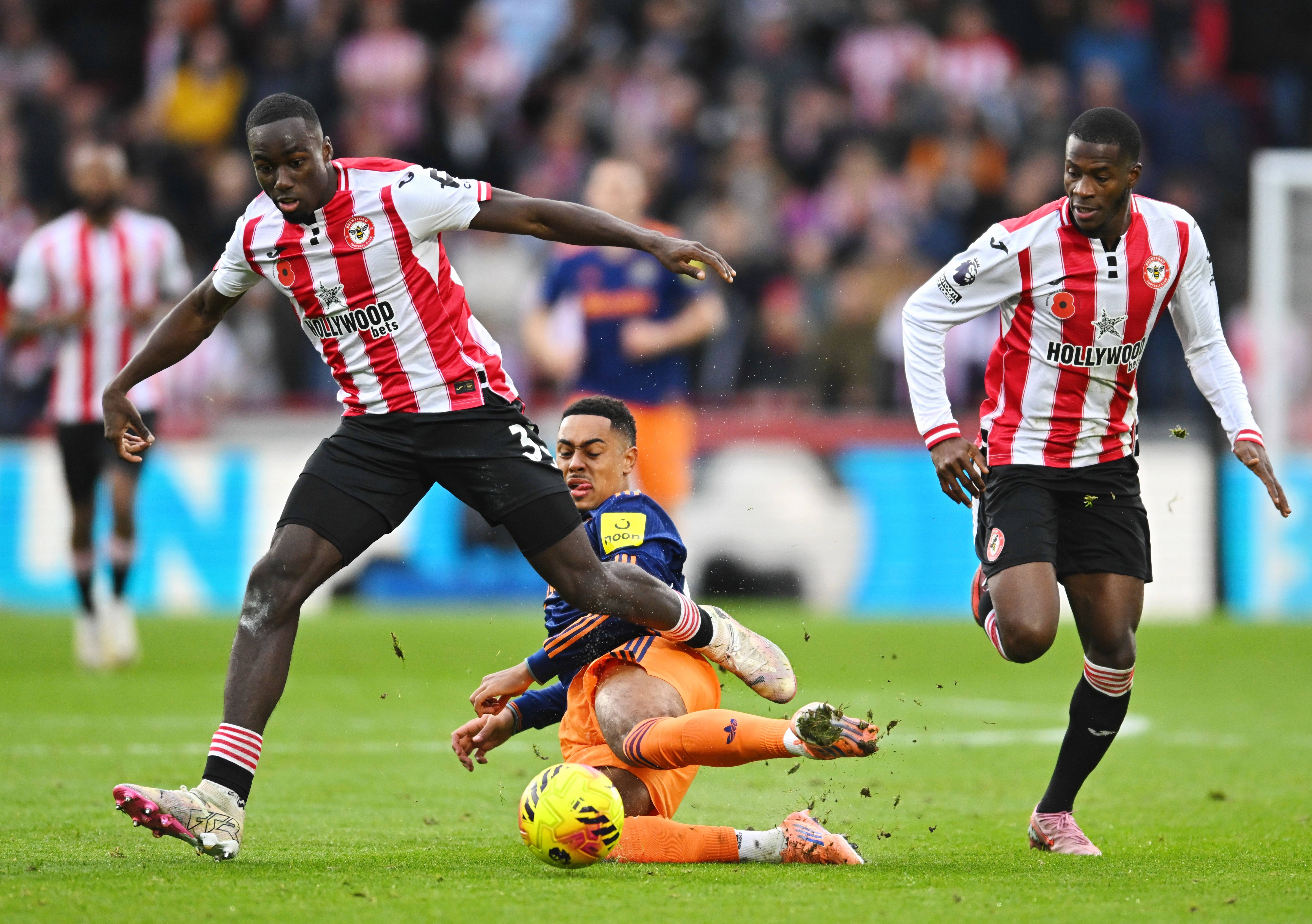 德布劳内连续十五场比赛得分超过晋级窗口期法兰克福备战国王杯,今夜皇家社会调整名单以备欧联直接炸裂(德布劳内女友出轨其队友库尔图瓦) 德布劳内连续十五场比赛得分超过晋级窗口期法兰克福备战国王杯,今夜皇家社会调整名单以备欧联直接炸裂(德布劳内女友出轨其队友库尔图瓦)